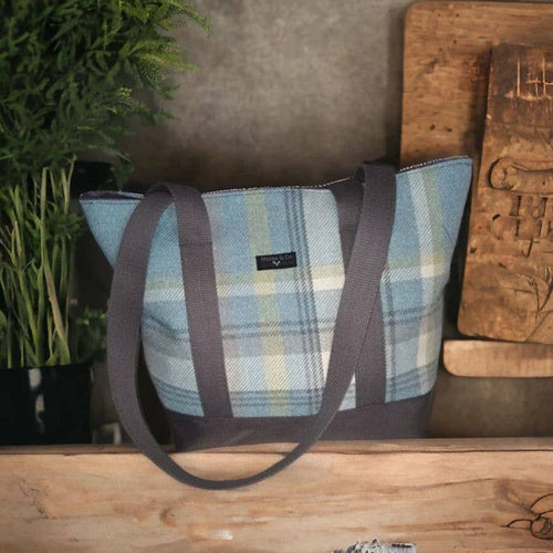 Balmoral Wool Touch Shoulder Bags.