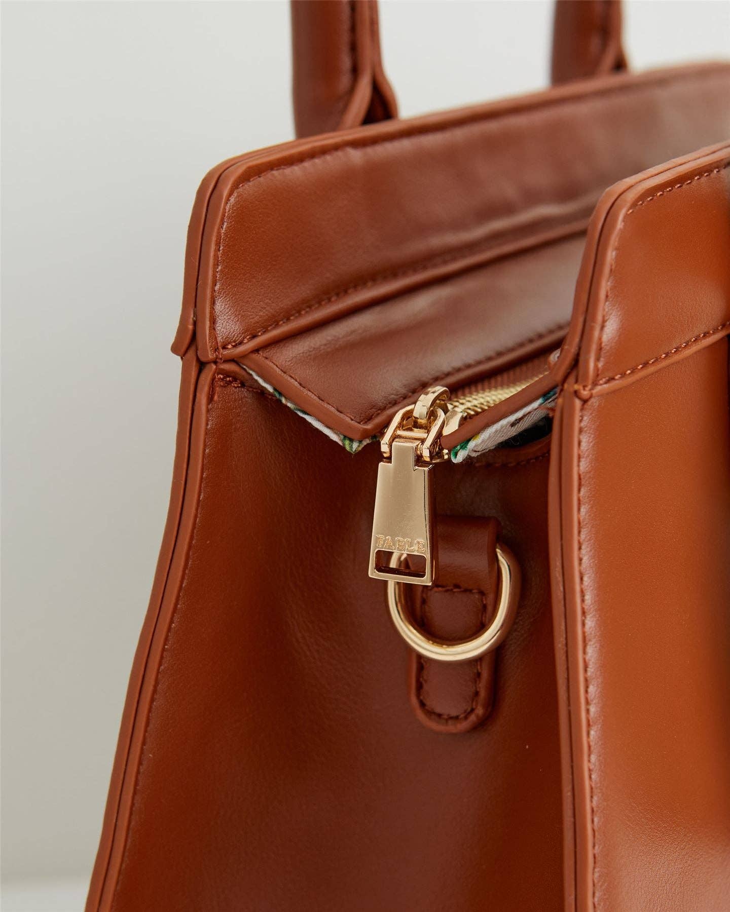 Pumpkin Tan Tote Purse - UK, US & EU
