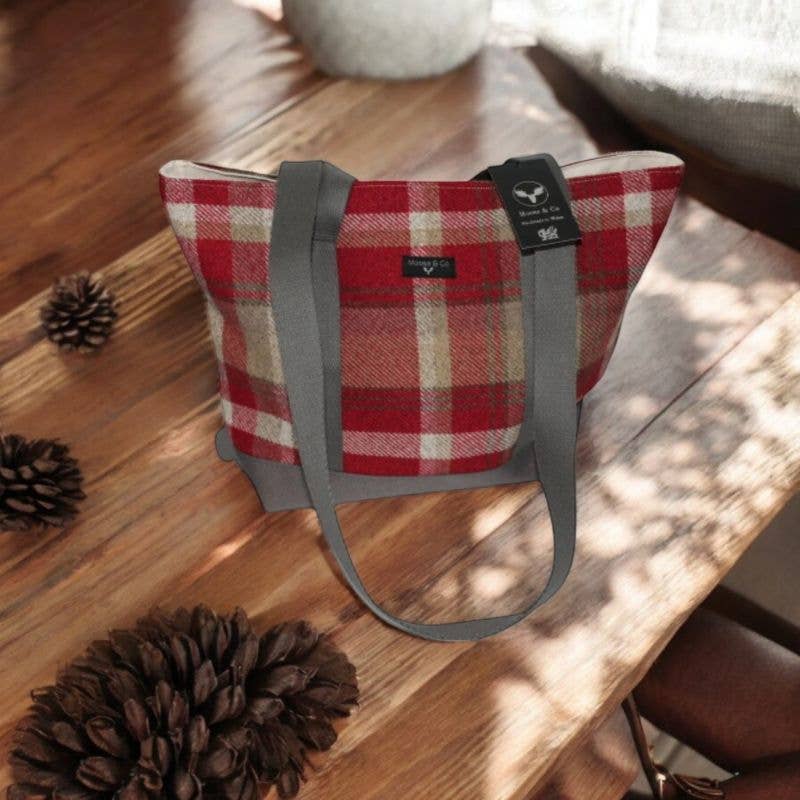 Balmoral Wool Touch Shoulder Bags.