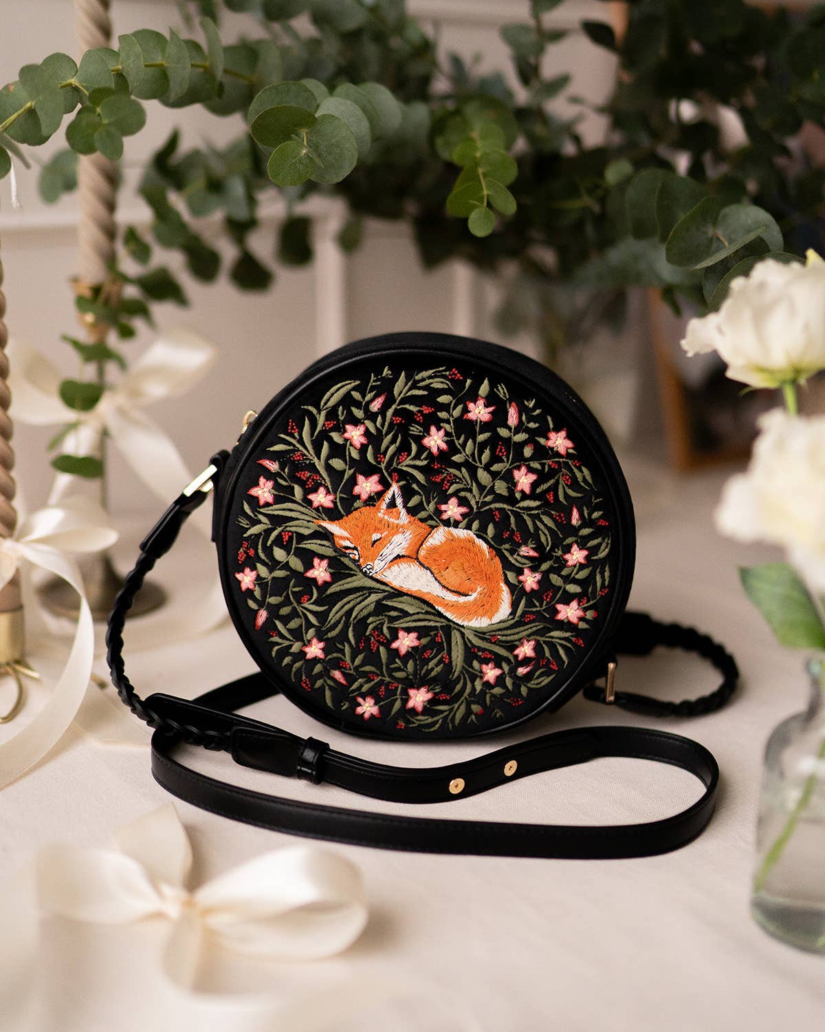 FABLE Sleepy Fox Circle Purse - UK & EU