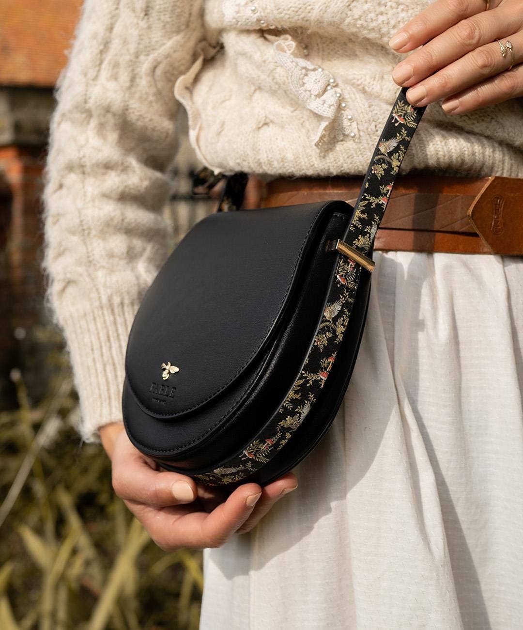 A Night's Tale Saddle Purse Black - UK, US & EU