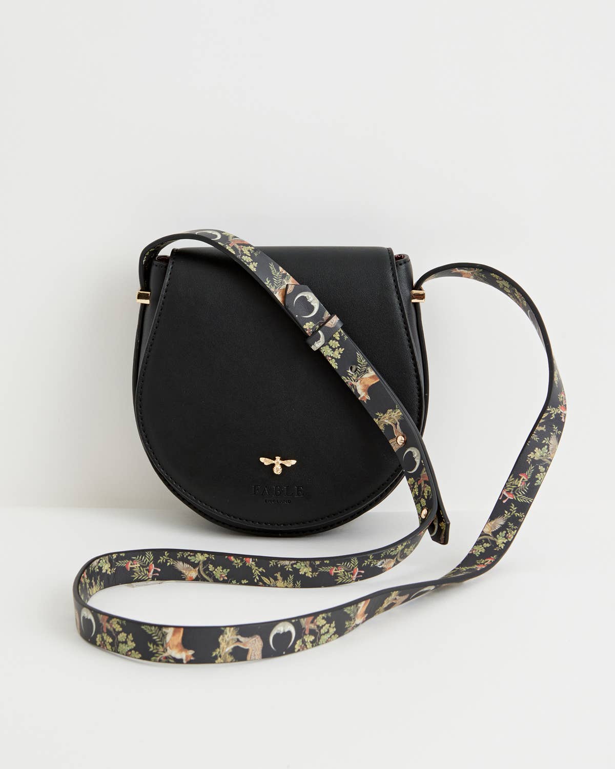 A Night's Tale Saddle Purse Black - UK, US & EU